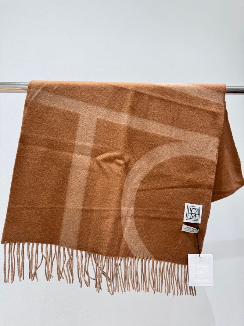 Toteme Scarf